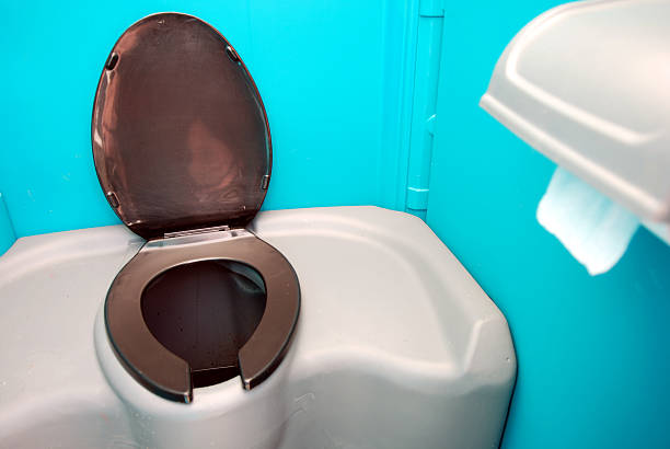 Best Portable toilet rental cost  in Fairmont, IL